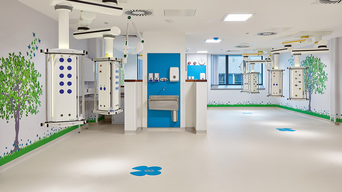 Glan Clwyd hospital UK - white homogeneous vinyl flooring Glan Clwyd hospital UK - white homogeneous vinyl flooring