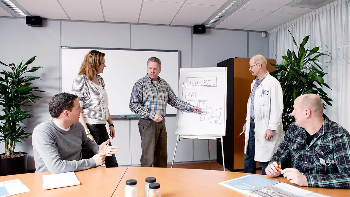 Employee in a meeting at Eurocol